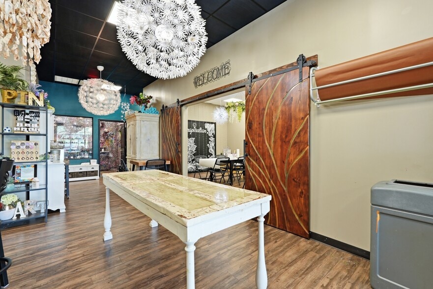 More Photos Of 1011 Towne Center Blvd, Pooler Storefront Retail Office For Lease