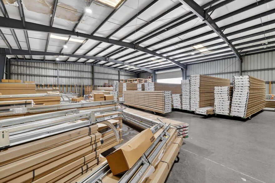 More Photos Of 722 Duck Lake Rd, Lady Lake Industrial For Sale