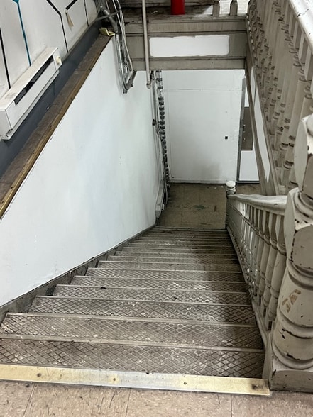 More Photos Of 424-426 Broadway, New York Loft Creative Space For Sale