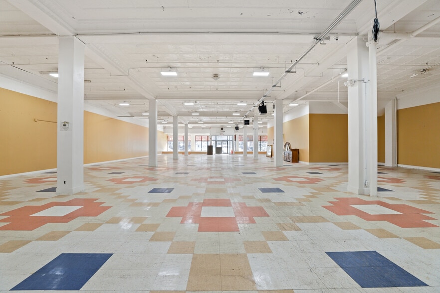 More Photos Of 251-255 S Main St, Fall River Office For Lease