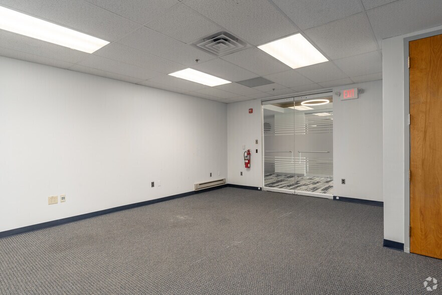 More Photos Of 110 Gibraltar Rd, Horsham Township Office For Lease