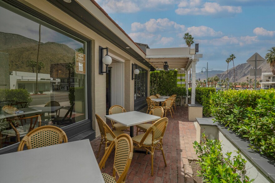 More Photos Of 664-668 N Palm Canyon Dr, Palm Springs Office For Sale