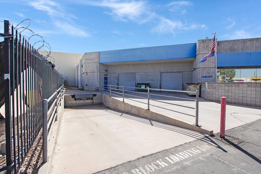 More Photos Of 4647 S 33rd St, Phoenix Warehouse For Sale