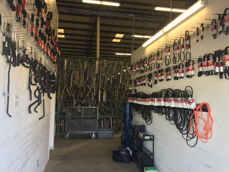 More Photos Of 1 S Main St, Toms River Warehouse For Lease