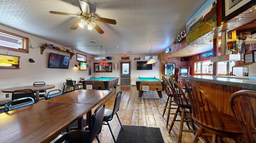 More Photos Of 695 Lisbon St, Lisbon Restaurant For Sale