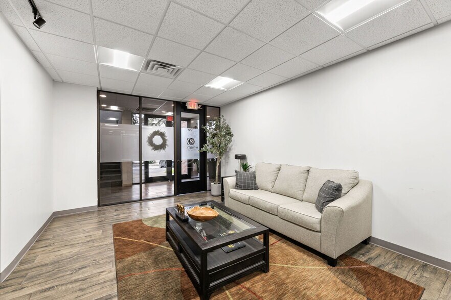 More Photos Of 14500 San Pedro Ave, San Antonio Office For Lease