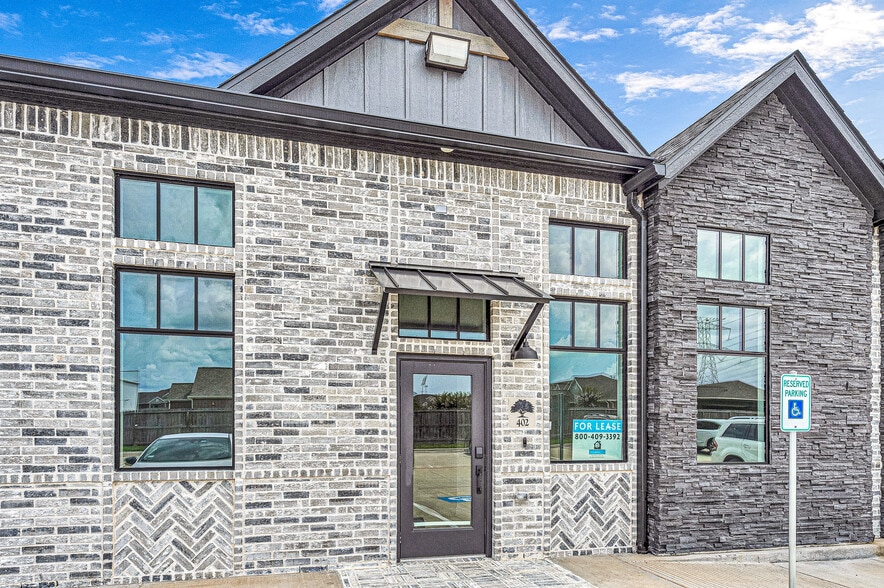 More Photos Of 2031 N Mason Rd, Katy Medical For Lease