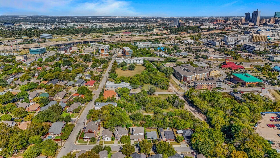 More Photos Of 2101-2121 W Magnolia Ave, Fort Worth Land For Sale