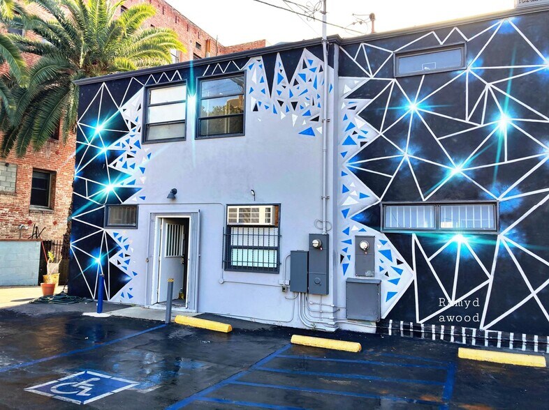 More Photos Of 4070 W 3rd St, Los Angeles Office For Sale