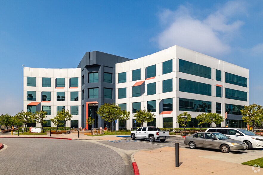 More Photos Of 5230 Pacific Concourse Dr, Los Angeles Medical For Lease