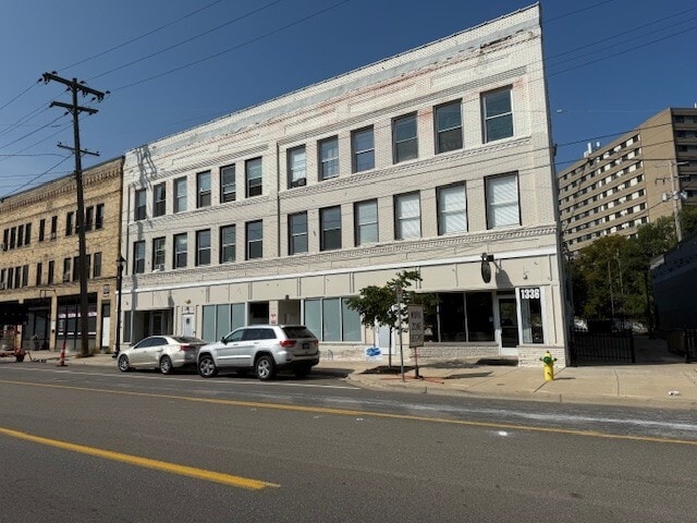 Primary Photo Of 1336-1344 Portage St, Kalamazoo Apartments For Lease