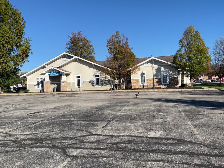 More Photos Of 87 Conservatory Dr, Barberton Medical For Sale