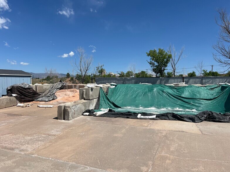 More Photos Of 3930 S US Highway 85 87, Colorado Springs Showroom For Sale