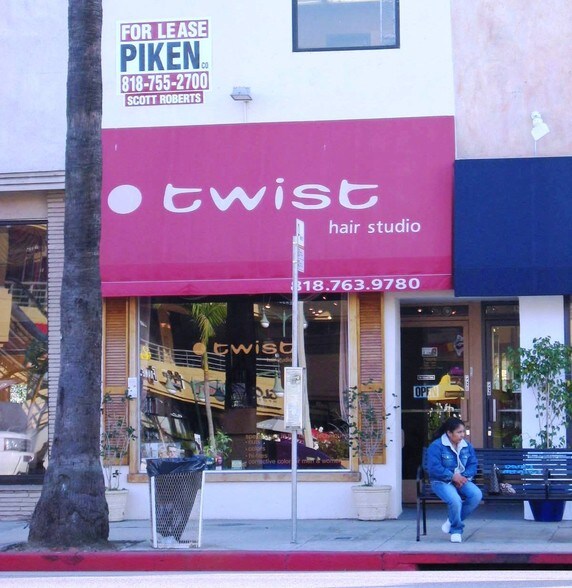 More Photos Of 12260-12268 Ventura Blvd, Studio City Storefront Retail Office For Lease