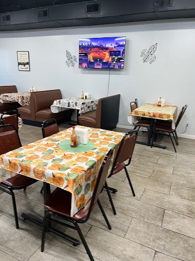 More Photos Of 5808-5812 Cullen Blvd, Houston Freestanding For Sale