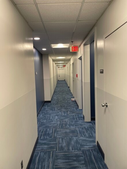 More Photos Of 277 Linden St, Wellesley Office For Lease