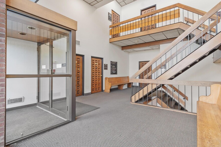 More Photos Of 200 Lincoln St, Worcester Medical For Sale