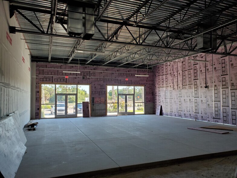 More Photos Of 120 Homestead Rd S, Lehigh Acres General Retail For Lease