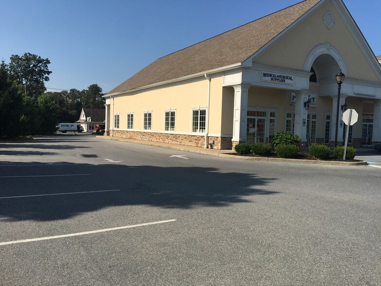 More Photos Of 900 Route 376, Wappingers Falls Freestanding For Sale