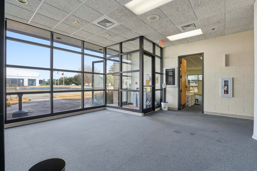 More Photos Of 2772 Rouse Road Ext, Kinston Office For Lease