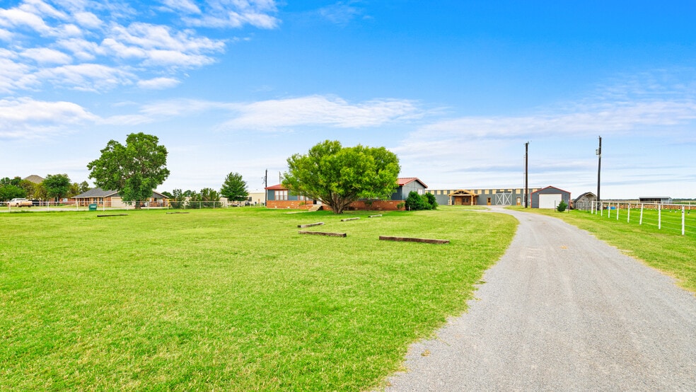 More Photos Of 20500 N 2810 Rd, Kingfisher Lodge Meeting Hall For Sale