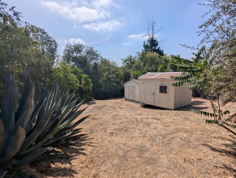 More Photos Of 4790 Academy St, Los Angeles Apartments For Sale
