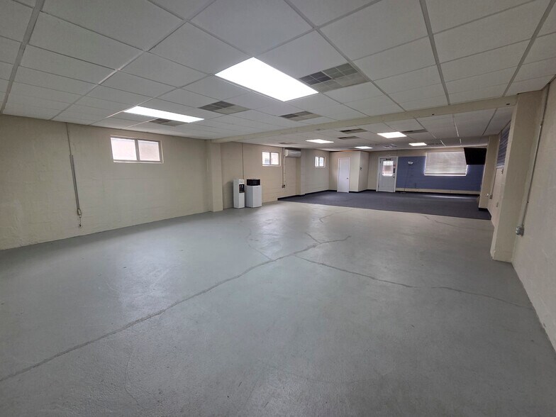 More Photos Of 1709 Philadelphia Pike, Wilmington Freestanding For Lease