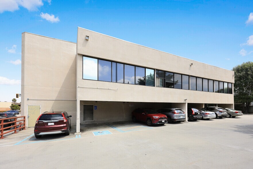 More Photos Of 300 S Garfield Ave, Monterey Park Office For Sale