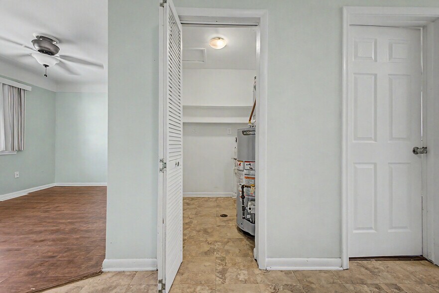 More Photos Of 4222 Drouillard St, Lincoln Park Apartments For Sale