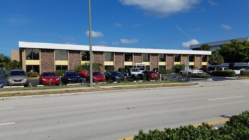 More Photos Of 860 US Highway 1, North Palm Beach Medical For Lease