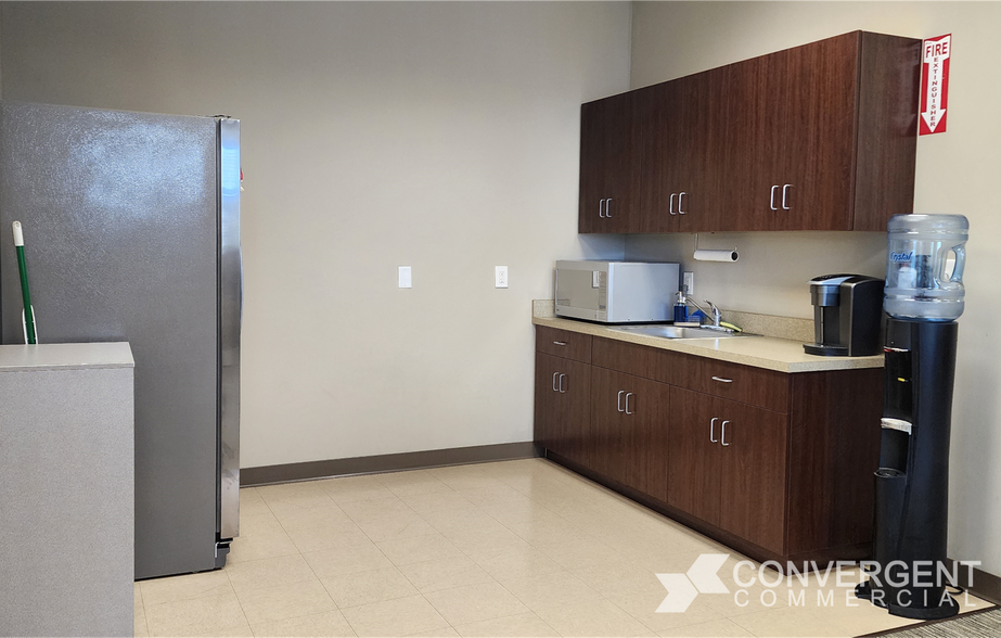 More Photos Of 1909 Beach Blvd, Jacksonville Beach Medical For Sale