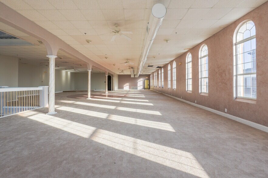 More Photos Of 102 W Main St, Shawnee Lodge Meeting Hall For Sale