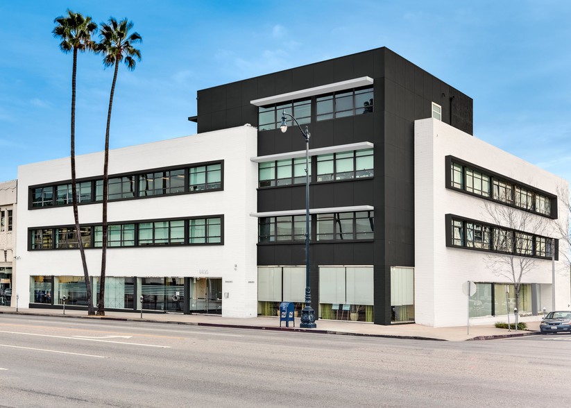 Primary Photo Of 8820 Wilshire Blvd, Beverly Hills Loft Creative Space For Lease