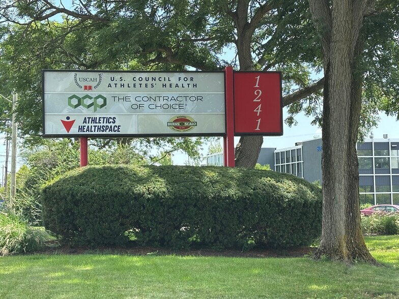More Photos Of 1241 Dublin Rd, Columbus Office For Lease