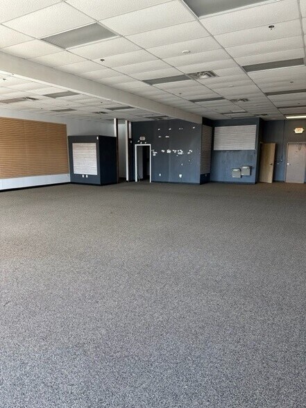 More Photos Of 600 E Main St, Cartersville Unknown For Lease