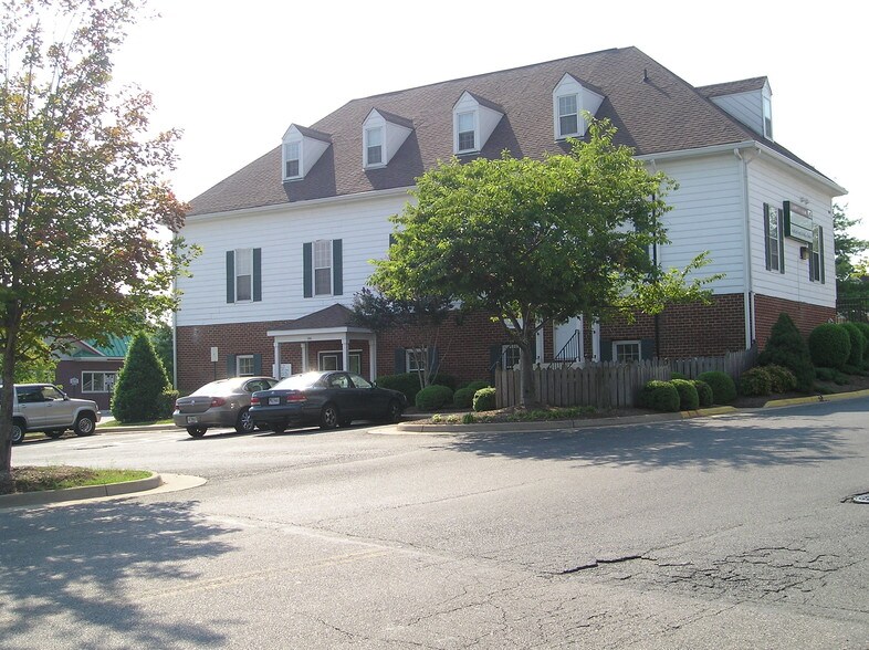 More Photos Of 292-294 Garrisonville Rd, Stafford Office For Sale