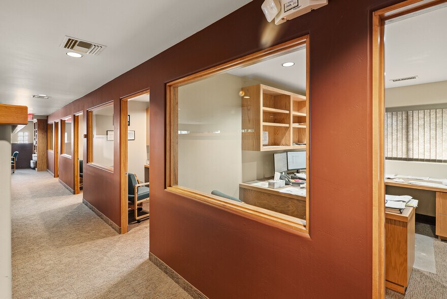 More Photos Of 75 Kallof Pl, Sedona Loft Creative Space For Lease