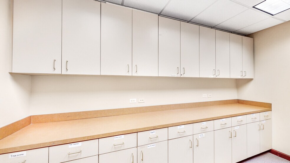 More Photos Of 1200 Brickell Ave, Miami Office For Sale