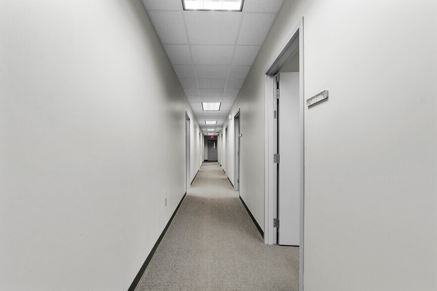 More Photos Of 7200 Highway 150, Greenville Office For Sale