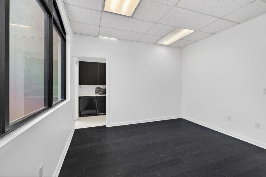 More Photos Of 4101 Rosemead Blvd, Pico Rivera Office For Lease