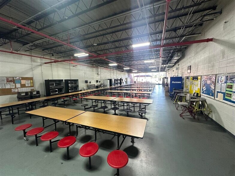 More Photos Of 1000 Bicycle Way, Manning Distribution For Lease