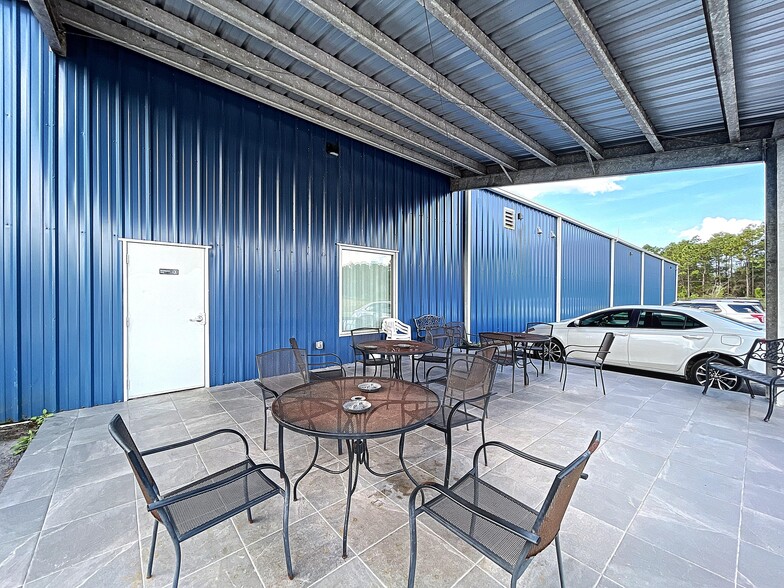 More Photos Of 1832 S Dimensions Ter, Homosassa Warehouse For Sale