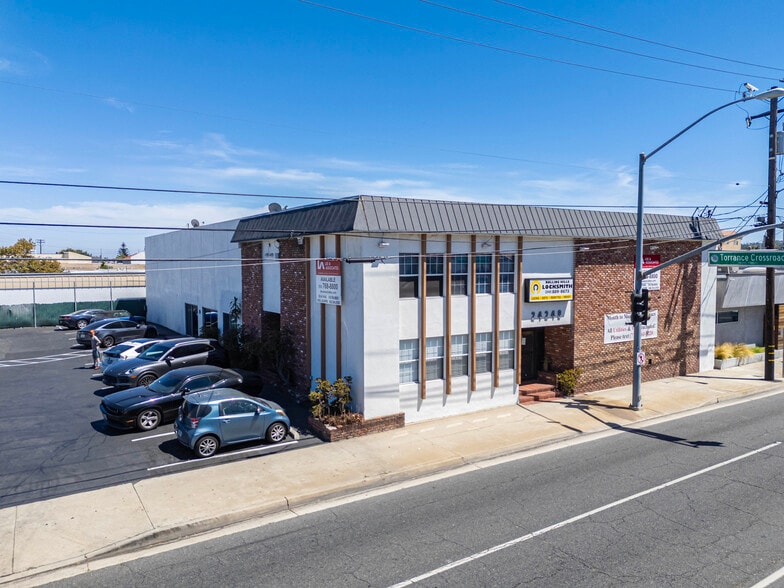 More Photos Of 24248 Crenshaw Blvd, Torrance Office For Sale