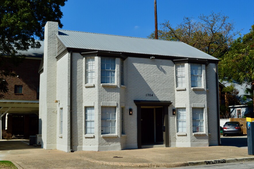 Primary Photo Of 1704 San Antonio St, Austin Freestanding For Lease