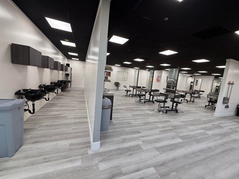 More Photos Of 5065 Deer Valley Rd, Antioch Medical For Lease