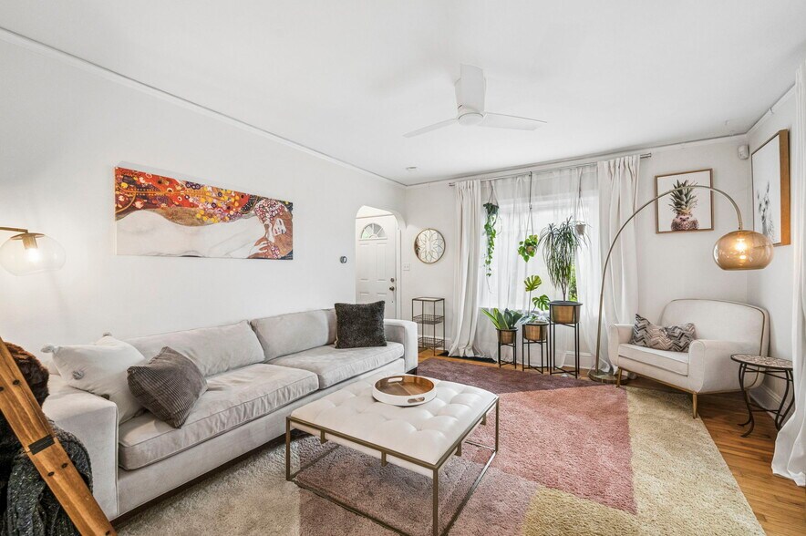 More Photos Of 11020 N Moore Ave, Portland Flex For Sale