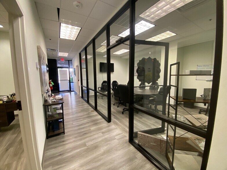 More Photos Of 425 Ashley Ridge Blvd, Shreveport Office For Lease