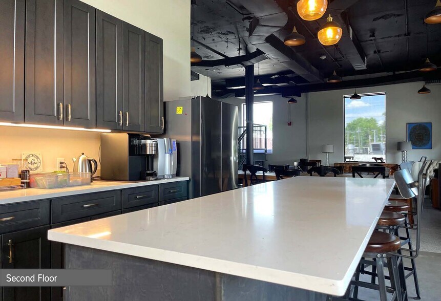 More Photos Of 20 S Balph Ave, Pittsburgh Loft Creative Space For Lease