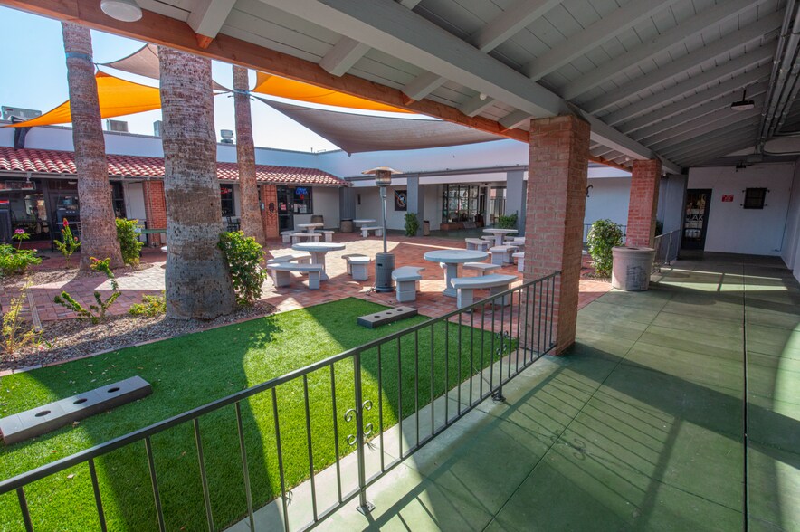 More Photos Of 2801-2829 N 15th Ave, Phoenix General Retail For Lease