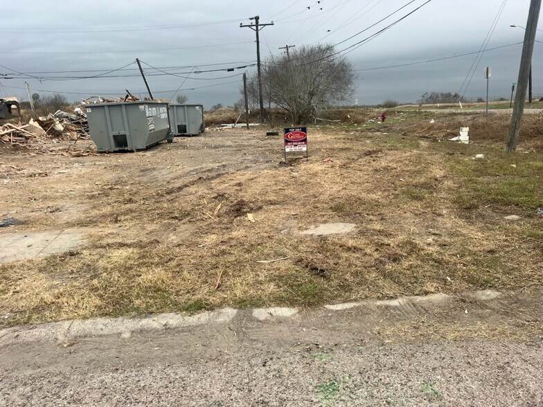 More Photos Of John Wayne Dr, Robstown Land For Sale